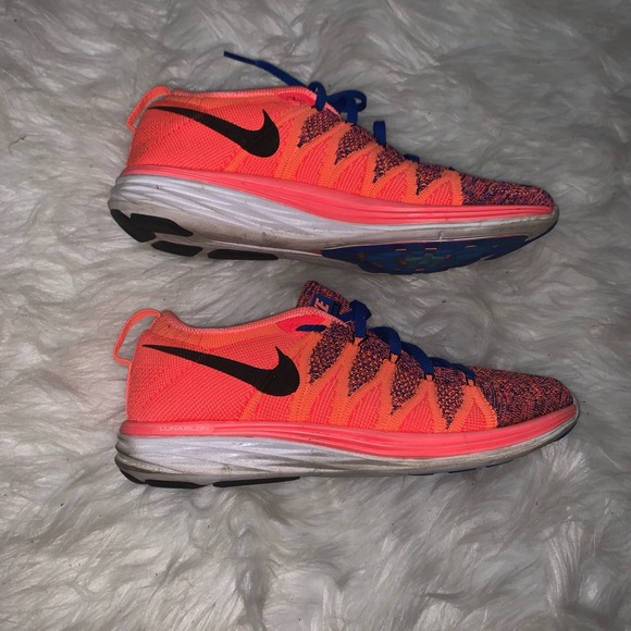 Nike knit sneakers ❥ ✰ - Picture 3 of 6